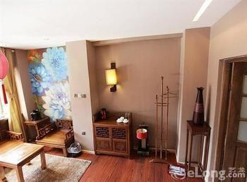Nobles Living Castle Otel Lijiang  Dış mekan fotoğraf