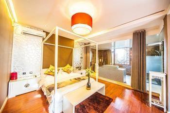 Nobles Living Castle Otel Lijiang  Dış mekan fotoğraf